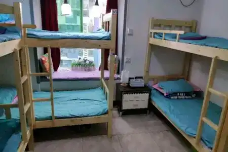 Youth Hostel in - 51