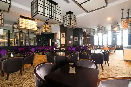 Vienna International (Yangzhou Wanda Plaza Libao) - 8