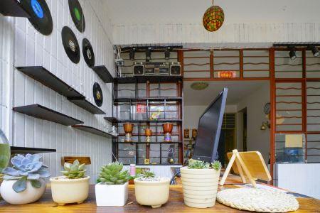 Spring Rabbit Hostel - 10