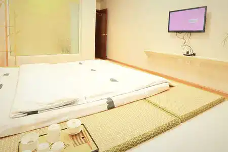 Dali ancient city love theme Inn - 63