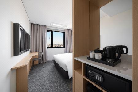 NINE TREE BY PARNAS SEOUL DONGDAEMUN - 52