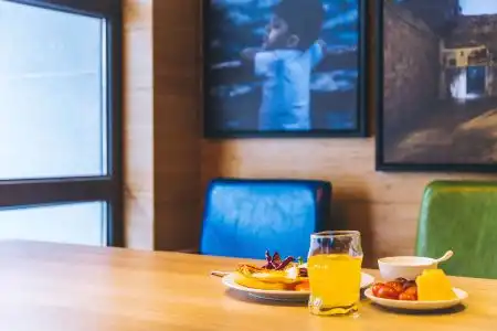 Ibis Styles - 10