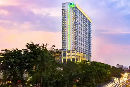 Holiday Inn & Suites JAKARTA GAJAH MADA by IHG - 0