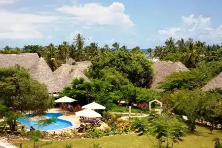 Bluebay Beach Resort & Spa - 2