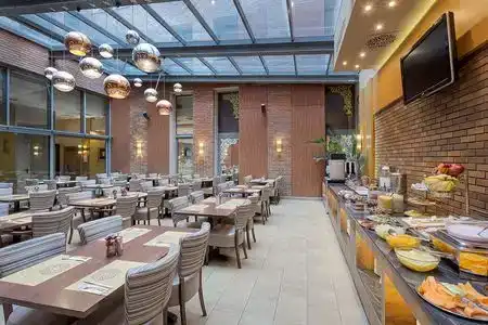 Marmara Budapest - 0