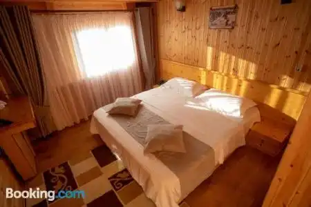 Shpija e Gjyshit - 6