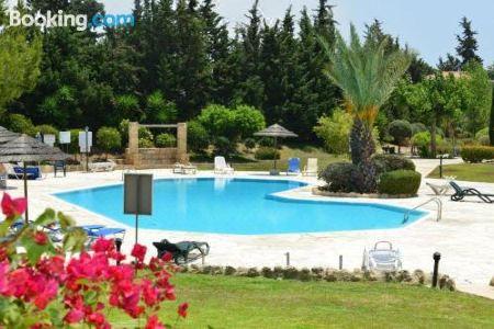 Limnaria Villas Sunny Garden Apartment - 19