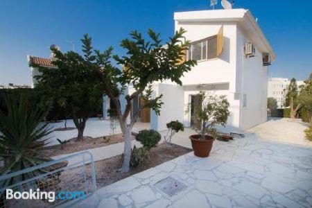 Fig Tree Apartments - 26