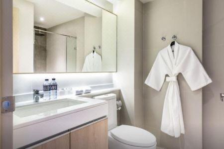 Cross Vibe Bangkok Sukhumvit - 47