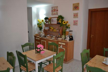 Anna's Family Terrace B&B - 5