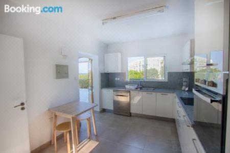 Fig Tree Apartments - 6