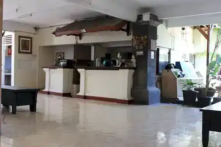 Ayu Beach Inn - 2