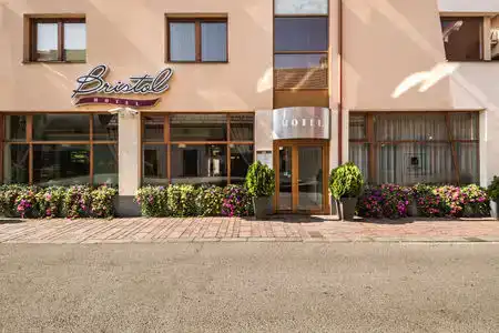 Boutique Bristol - 1