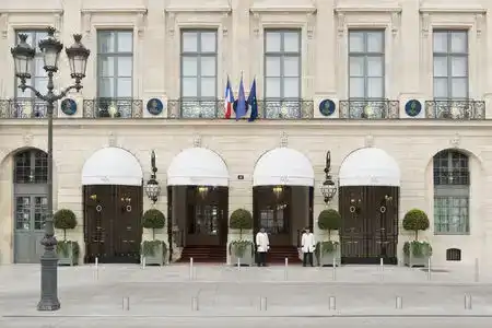 Ritz - 0