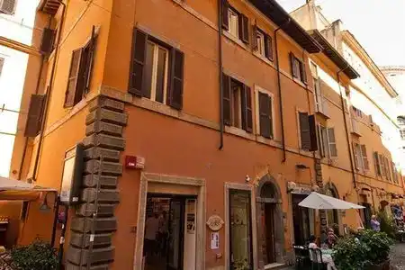 Trevi 41 - 0