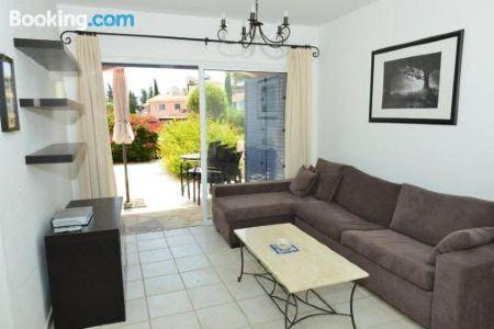 Limnaria Villas Sunny Garden Apartment - 29