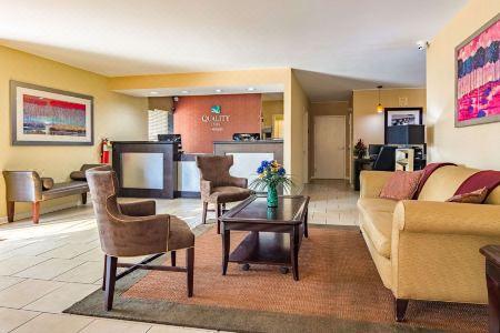 Quality Inn - 6