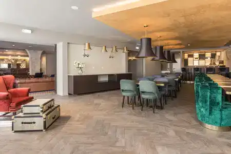 Dorma Almada Porto - 4