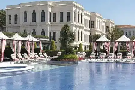 Four Seasons Istanbul at the Bosphorus - 1