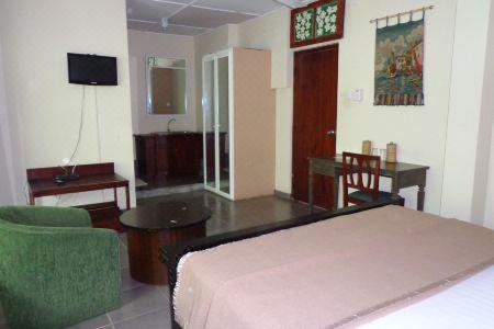 Brookside Resort - 9
