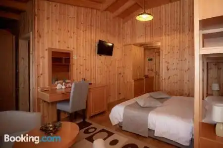 Shpija e Gjyshit - 11