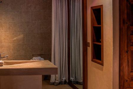 Karawan Riad - 28