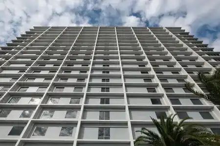 Holiday Inn & Suites JAKARTA GAJAH MADA by IHG - 2