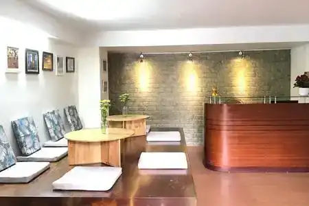 4 Seasons Hostel - 2