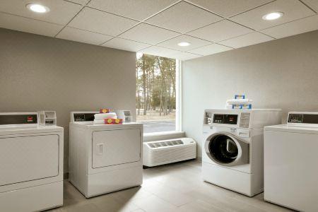 Holiday Inn Express WILLIAMSBRG BUSCH GARDENS AREA by IHG - 6