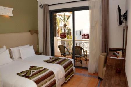 Borjs Suites & Spa - 86