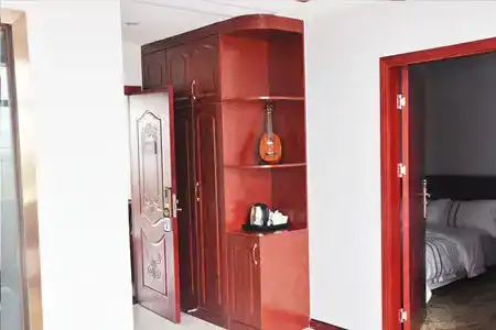 ukulele - 7