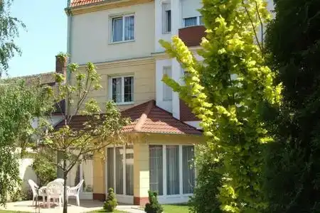 Korona Panzió - 0