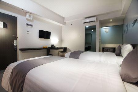 Neo Tendean Jakarta by Aston - 101
