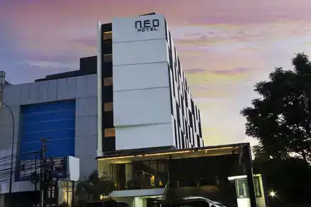Neo Tendean Jakarta by Aston - 2