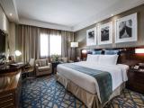 Standard King Room with Lounge Access
