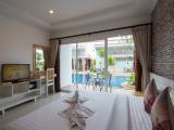 Deluxe Room With Pool Access 2 Single Bed