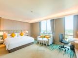 Junior Suite with Pagoda View