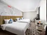 Deluxe 3-bed Room
