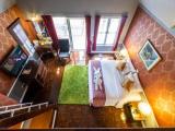 Family Suite with Lake View
