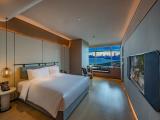Sea View Queen Bed Room