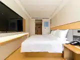 Double Bed Room (Mobile Screen Projection)
