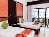 Deluxe Pool View twin Room