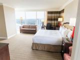 King Room with Whirlpool Sofabed Us Fallsview