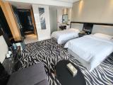 Sunshine Family Friendly Room