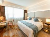 Elegant Queen Room