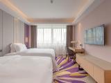 Deluxe 2-bed Room