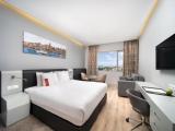 Deluxe King Room With Sea View