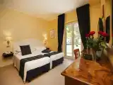 Bed in Dorm with balcony