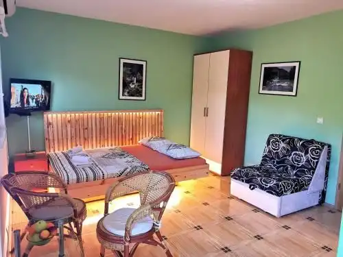 Studio With Mountain View