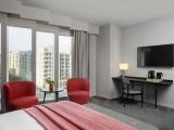 Fully Accessible Queen Bedded Room With Shower